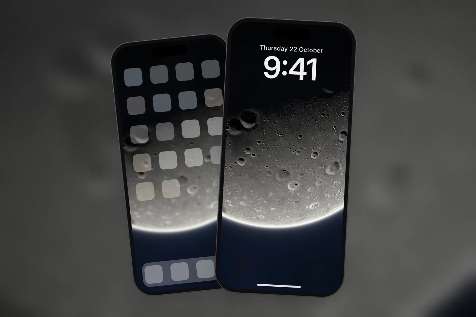 Huge Moon Rim Glow on the Lock Screen and Home Screen